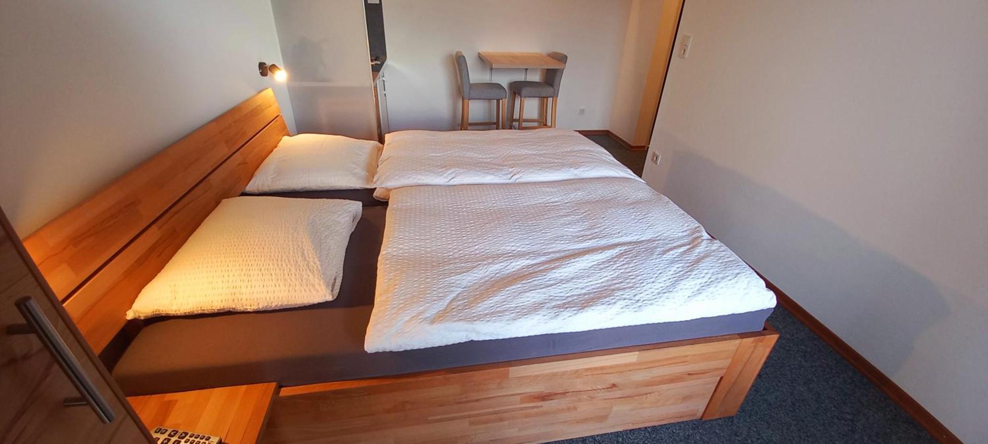 Ferienwohnungen Petrisberg Treviri Esterno foto