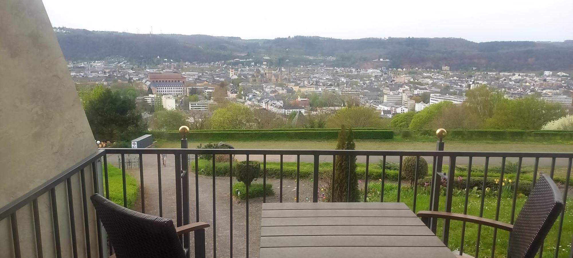 Ferienwohnungen Petrisberg Treviri Camera foto